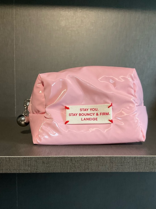 Laneige Other - Laneige pink make u bag